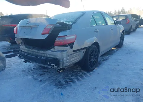 2007 Toyota Camry Le V6 z USA, uszkodzony, nr VIN 4T1BK46K27U016492